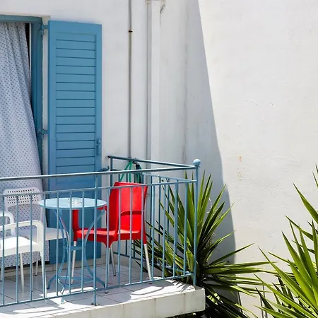 Fivos Aliki (Paros)