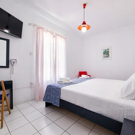 Apartment Fivos